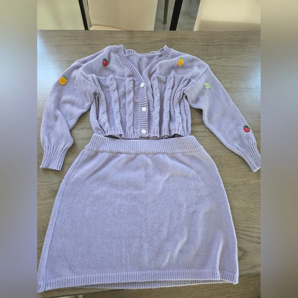 Knitted Set - Picture 1 of 9